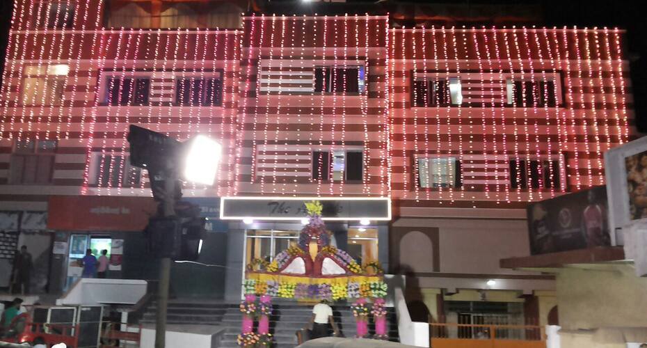 Hotel Avenue, Jamshedpur 4